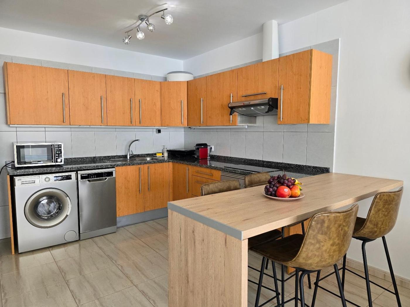 Casa Helen 2 Tenerife Sur Apartment ซานมิเกลเดียโบนา ภายนอก รูปภาพ